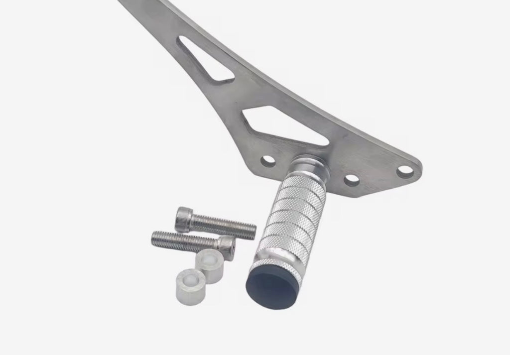 LBX/tlaria foot lock